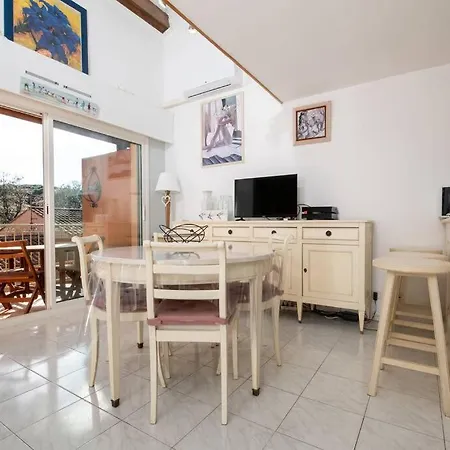 Duplex A 500 M Du Port D'hyeres Lesclesdenicole Le Pradet * Hyeres