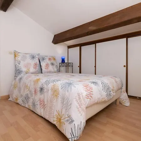 Duplex A 500 M Du Port D'hyeres Lesclesdenicole Le Pradet * Hyères